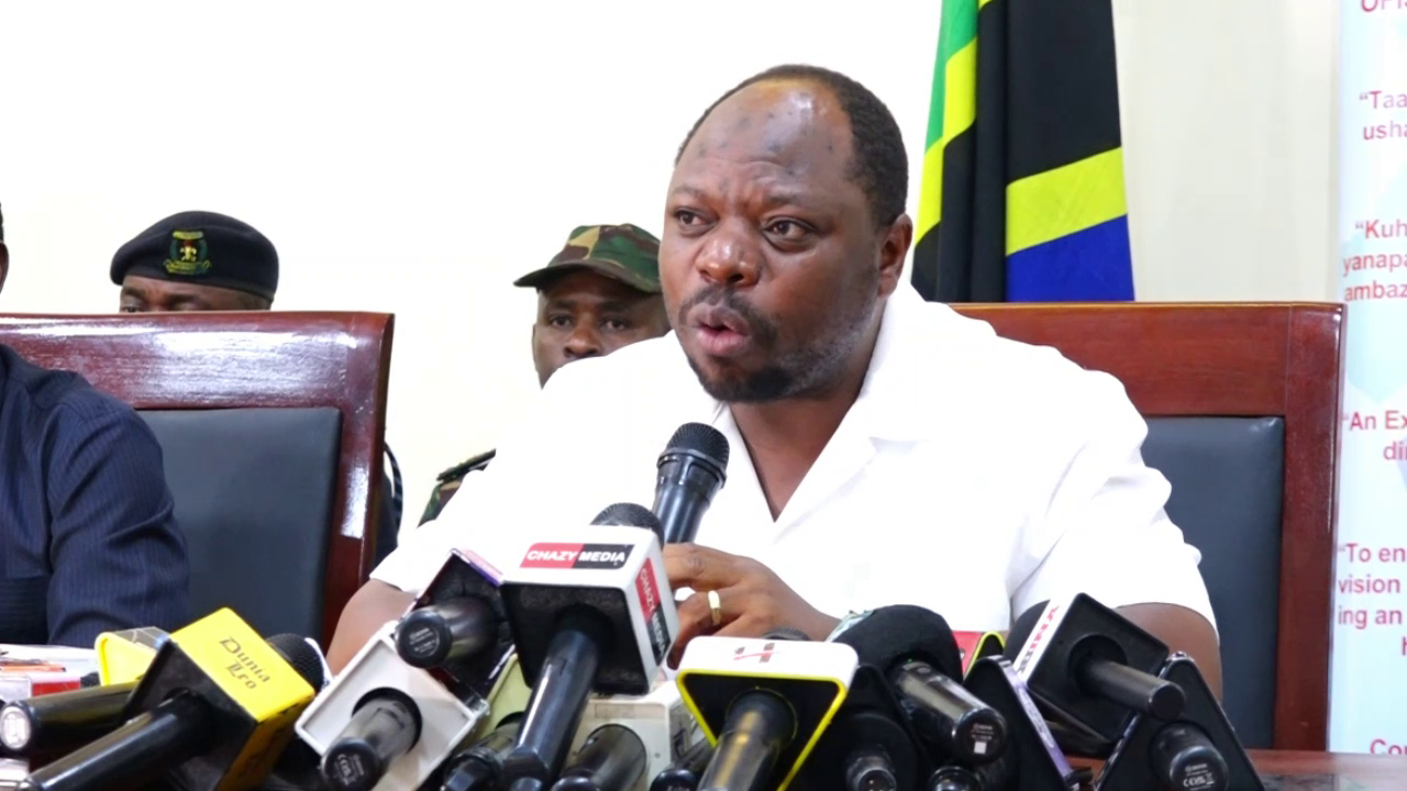 Albert Chalamila addresses a press conference in Dar es Salaam, assuring residents of safety and calm ahead of Tanzania’s October 29, 2025 general elections.